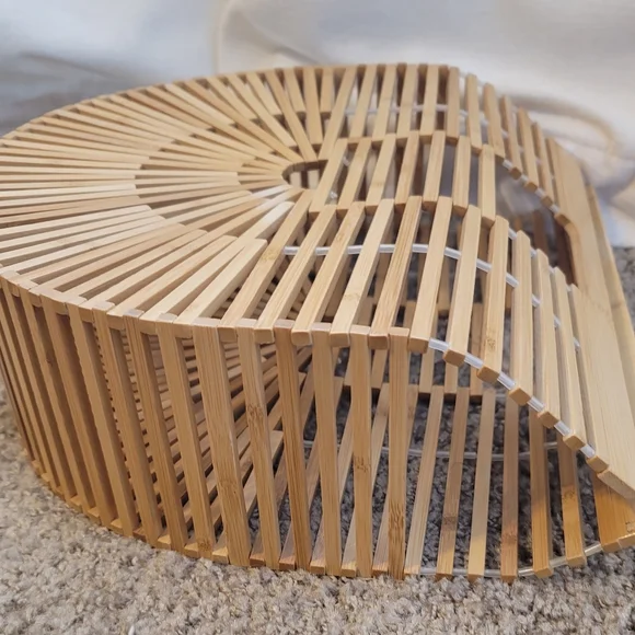 NWOT-Spring Bamboo Tote - Picture 3 of 3